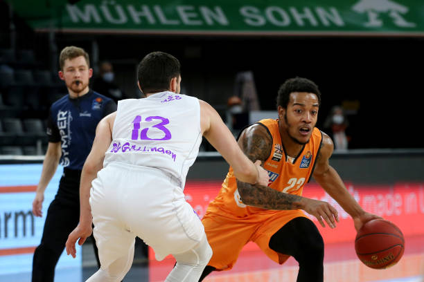 时刻多次得 时刻多次得