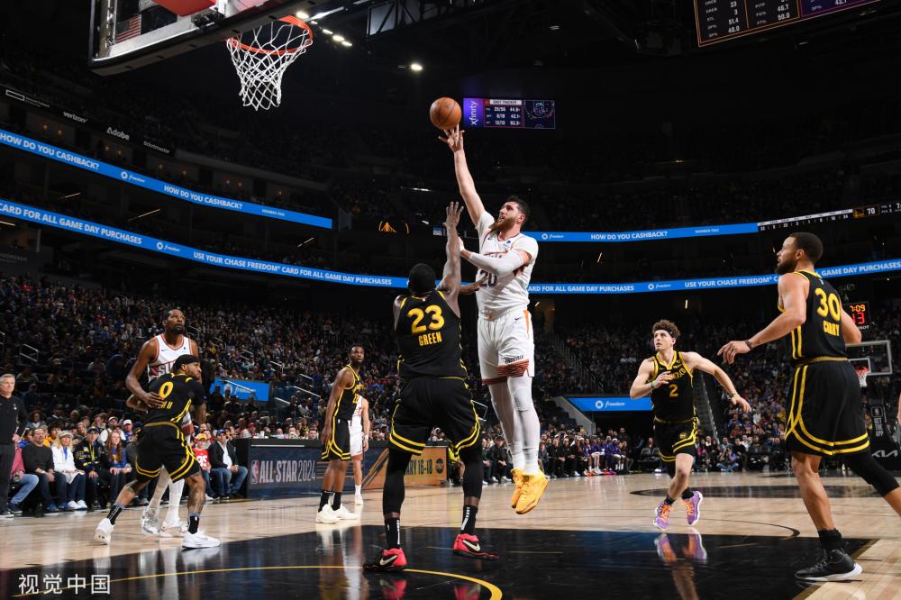 一个更具S 一个更具S